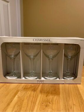 4 Wine Glasses By Furio